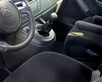 Сірий Сітроен Ц4 Гранд Пікассо, об'ємом двигуна 1.6 л та пробігом 185 тис. км за 5300 $, фото 5 на Automoto.ua