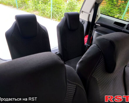 Серый Ситроен Ц4 Гранд Пикассо, объемом двигателя 1.6 л и пробегом 232 тыс. км за 6300 $, фото 11 на Automoto.ua