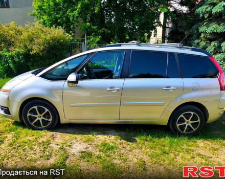 Серый Ситроен Ц4 Гранд Пикассо, объемом двигателя 1.6 л и пробегом 232 тыс. км за 6300 $, фото 2 на Automoto.ua