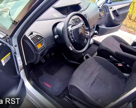 Серый Ситроен Ц4 Гранд Пикассо, объемом двигателя 1.6 л и пробегом 0 тыс. км за 6850 $, фото 3 на Automoto.ua