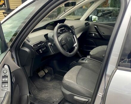 Серый Ситроен Ц4 Гранд Пикассо, объемом двигателя 1.6 л и пробегом 246 тыс. км за 12000 $, фото 5 на Automoto.ua