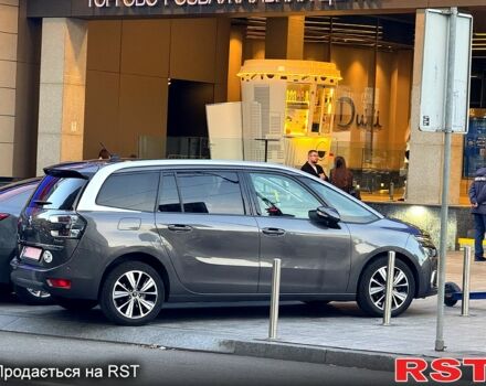 Сірий Сітроен Ц4 Гранд Пікассо, об'ємом двигуна 1.6 л та пробігом 170 тис. км за 13000 $, фото 4 на Automoto.ua