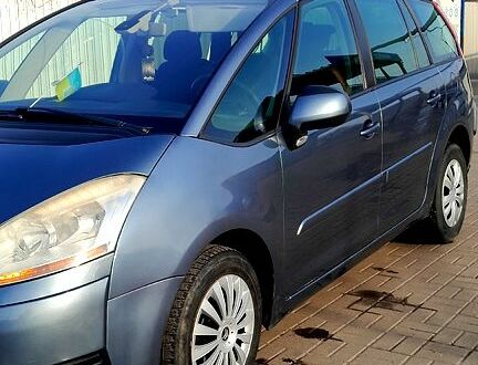 Сітроен Ц4 Гранд Пікассо 2009 у Запоріжжя на Automoto.ua Сірий Сітроен Ц4 Гранд Пікассо, об'ємом двигуна 1.6 л та пробігом 185 тис. км за 5300 $, фото 1 на Automoto.ua