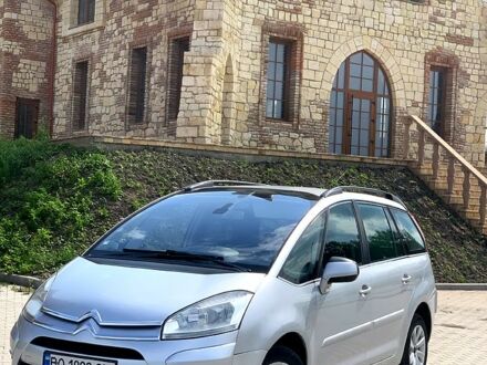 Серый Ситроен Ц4 Гранд Пикассо, объемом двигателя 1.6 л и пробегом 260 тыс. км за 6200 $, фото 1 на Automoto.ua