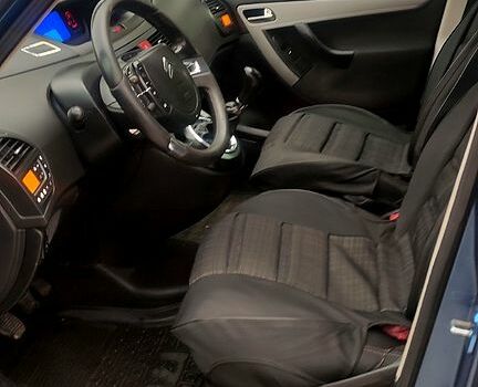 Синий Ситроен Ц4 Гранд Пикассо, объемом двигателя 1.6 л и пробегом 260 тыс. км за 6000 $, фото 8 на Automoto.ua
