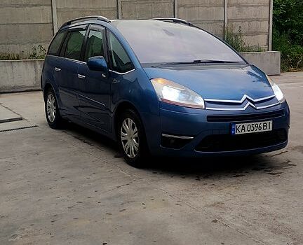 Синий Ситроен Ц4 Гранд Пикассо, объемом двигателя 1.6 л и пробегом 260 тыс. км за 6000 $, фото 1 на Automoto.ua