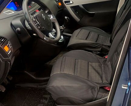 Синий Ситроен Ц4 Гранд Пикассо, объемом двигателя 1.6 л и пробегом 256 тыс. км за 6500 $, фото 5 на Automoto.ua