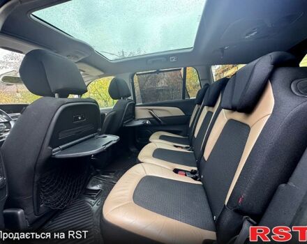 Синий Ситроен Ц4 Гранд Пикассо, объемом двигателя 1.6 л и пробегом 240 тыс. км за 7999 $, фото 6 на Automoto.ua