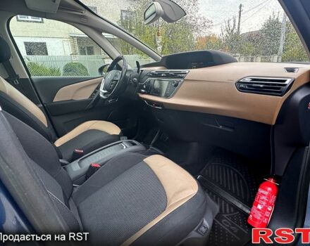 Синий Ситроен Ц4 Гранд Пикассо, объемом двигателя 1.6 л и пробегом 240 тыс. км за 7999 $, фото 2 на Automoto.ua