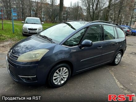 Синий Ситроен Ц4 Гранд Пикассо, объемом двигателя 2 л и пробегом 240 тыс. км за 5600 $, фото 1 на Automoto.ua