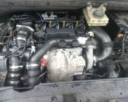 Ситроен С4 Пикассо 2008 в Чопе на Automoto.ua Белый Ситроен С4 Пикассо, объемом двигателя 2 л и пробегом 260 тыс. км за 6500 $, фото 10 на Automoto.ua