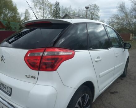 Ситроен С4 Пикассо 2008 в Чопе на Automoto.ua Белый Ситроен С4 Пикассо, объемом двигателя 2 л и пробегом 260 тыс. км за 6500 $, фото 2 на Automoto.ua