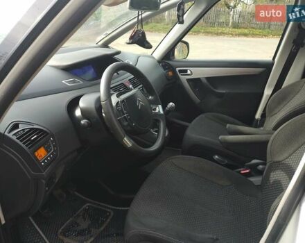 Білий Сітроен С4 Пікассо, об'ємом двигуна 1.6 л та пробігом 240 тис. км за 5550 $, фото 14 на Automoto.ua