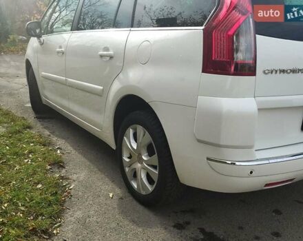 Білий Сітроен С4 Пікассо, об'ємом двигуна 1.6 л та пробігом 240 тис. км за 5550 $, фото 8 на Automoto.ua