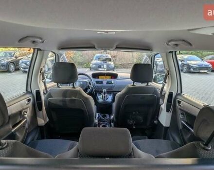 Білий Сітроен С4 Пікассо, об'ємом двигуна 1.6 л та пробігом 216 тис. км за 5700 $, фото 16 на Automoto.ua