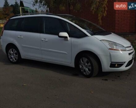 Білий Сітроен С4 Пікассо, об'ємом двигуна 1.6 л та пробігом 240 тис. км за 5550 $, фото 6 на Automoto.ua