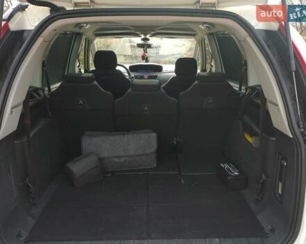 Білий Сітроен С4 Пікассо, об'ємом двигуна 1.6 л та пробігом 240 тис. км за 5550 $, фото 24 на Automoto.ua