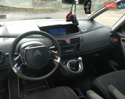Білий Сітроен С4 Пікассо, об'ємом двигуна 1.6 л та пробігом 240 тис. км за 5550 $, фото 19 на Automoto.ua