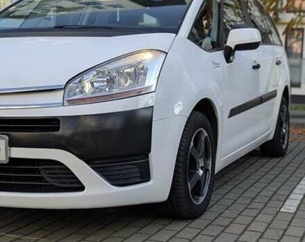 Білий Сітроен С4 Пікассо, об'ємом двигуна 1.6 л та пробігом 216 тис. км за 5700 $, фото 10 на Automoto.ua