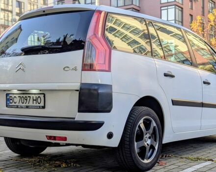 Білий Сітроен С4 Пікассо, об'ємом двигуна 1.6 л та пробігом 216 тис. км за 5700 $, фото 9 на Automoto.ua