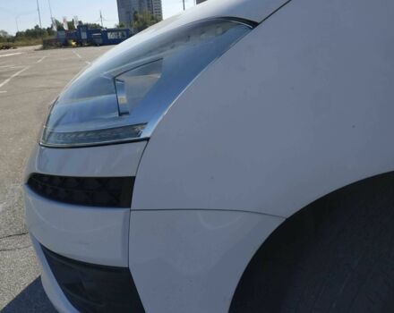 Білий Сітроен С4 Пікассо, об'ємом двигуна 1.6 л та пробігом 199 тис. км за 4999 $, фото 13 на Automoto.ua