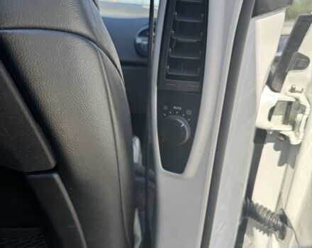 Белый Ситроен С4 Пикассо, объемом двигателя 2 л и пробегом 268 тыс. км за 8300 $, фото 18 на Automoto.ua