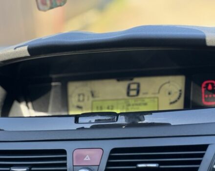 Белый Ситроен С4 Пикассо, объемом двигателя 2 л и пробегом 268 тыс. км за 8300 $, фото 22 на Automoto.ua