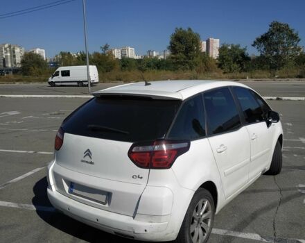 Білий Сітроен С4 Пікассо, об'ємом двигуна 1.6 л та пробігом 199 тис. км за 4999 $, фото 7 на Automoto.ua