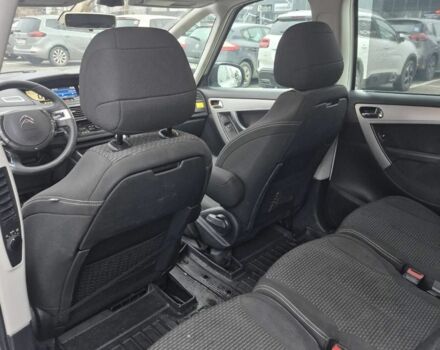 Білий Сітроен С4 Пікассо, об'ємом двигуна 1.6 л та пробігом 276 тис. км за 5350 $, фото 5 на Automoto.ua