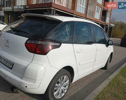 Сітроен С4 Пікассо 2011 у Ратне на Automoto.ua Білий Сітроен С4 Пікассо, об'ємом двигуна 1.56 л та пробігом 240 тис. км за 5000 $, фото 4 на Automoto.ua