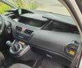 Белый Ситроен С4 Пикассо, объемом двигателя 1.6 л и пробегом 250 тыс. км за 5100 $, фото 9 на Automoto.ua