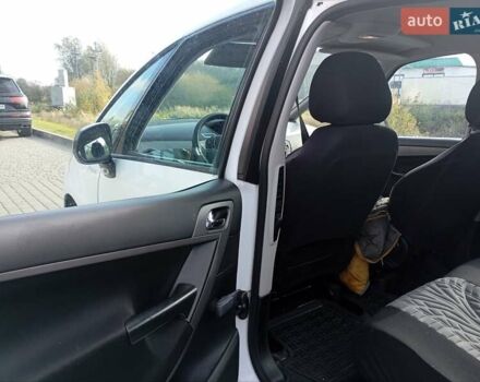 Сітроен С4 Пікассо 2011 у Ратне на Automoto.ua Білий Сітроен С4 Пікассо, об'ємом двигуна 1.56 л та пробігом 240 тис. км за 5000 $, фото 11 на Automoto.ua