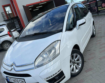 Ситроен С4 Пикассо 2012 в Городенке на Automoto.ua Белый Ситроен С4 Пикассо, объемом двигателя 1.56 л и пробегом 260 тыс. км за 6500 $, фото 11 на Automoto.ua