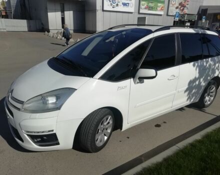 Білий Сітроен С4 Пікассо, об'ємом двигуна 0 л та пробігом 260 тис. км за 6800 $, фото 11 на Automoto.ua