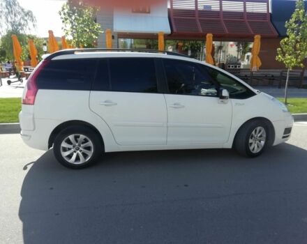 Білий Сітроен С4 Пікассо, об'ємом двигуна 0 л та пробігом 260 тис. км за 6800 $, фото 7 на Automoto.ua