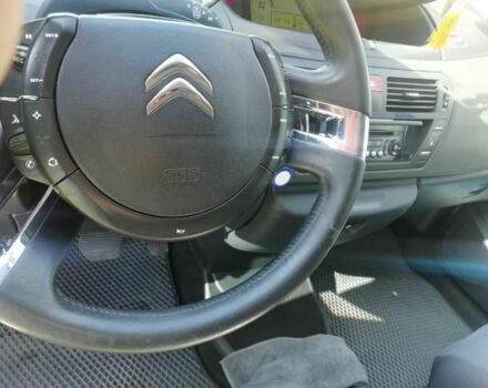 Білий Сітроен С4 Пікассо, об'ємом двигуна 0 л та пробігом 260 тис. км за 6800 $, фото 10 на Automoto.ua