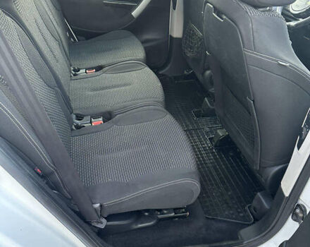 Ситроен С4 Пикассо 2012 в Городенке на Automoto.ua Белый Ситроен С4 Пикассо, объемом двигателя 1.56 л и пробегом 260 тыс. км за 6500 $, фото 13 на Automoto.ua