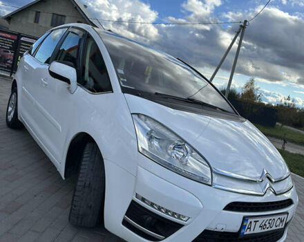 Ситроен С4 Пикассо 2012 в Городенке на Automoto.ua Белый Ситроен С4 Пикассо, объемом двигателя 1.56 л и пробегом 260 тыс. км за 6500 $, фото 1 на Automoto.ua