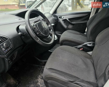 Белый Ситроен С4 Пикассо, объемом двигателя 1.6 л и пробегом 395 тыс. км за 6900 $, фото 6 на Automoto.ua