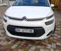 Сітроен С4 Пікассо 2013 у Рівному на Automoto.ua Білий Сітроен С4 Пікассо, об'ємом двигуна 1.56 л та пробігом 211 тис. км за 8150 $, фото 6 на Automoto.ua