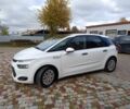 Сітроен С4 Пікассо 2013 у Костополе на Automoto.ua Білий Сітроен С4 Пікассо, об'ємом двигуна 1.6 л та пробігом 211 тис. км за 8150 $, фото 4 на Automoto.ua