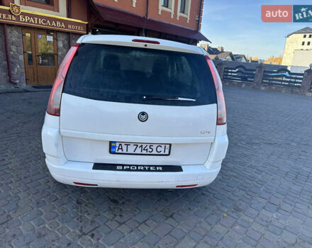 Білий Сітроен С4 Пікассо, об'ємом двигуна 1.6 л та пробігом 350 тис. км за 7777 $, фото 3 на Automoto.ua