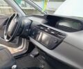 Сітроен С4 Пікассо 2013 у Костополе на Automoto.ua Білий Сітроен С4 Пікассо, об'ємом двигуна 1.6 л та пробігом 211 тис. км за 8150 $, фото 6 на Automoto.ua