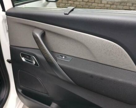 Білий Сітроен С4 Пікассо, об'ємом двигуна 2 л та пробігом 257 тис. км за 11900 $, фото 3 на Automoto.ua