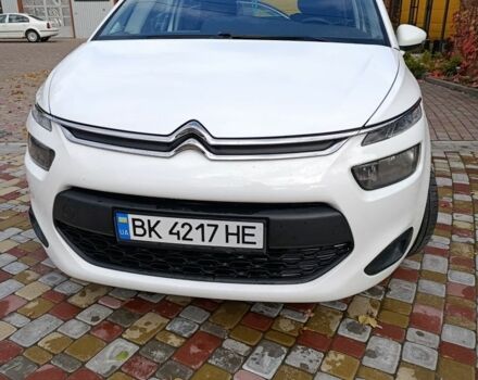 Сітроен С4 Пікассо 2013 у Костополе на Automoto.ua Білий Сітроен С4 Пікассо, об'ємом двигуна 1.6 л та пробігом 211 тис. км за 8150 $, фото 1 на Automoto.ua