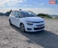 Белый Ситроен С4 Пикассо, объемом двигателя 2 л и пробегом 284 тыс. км за 12500 $, фото 1 на Automoto.ua