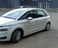 Белый Ситроен С4 Пикассо, объемом двигателя 1.56 л и пробегом 301 тыс. км за 8200 $, фото 1 на Automoto.ua