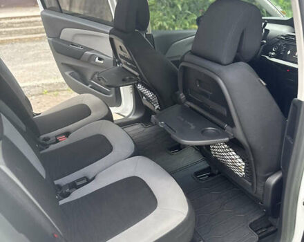 Белый Ситроен С4 Пикассо, объемом двигателя 1.56 л и пробегом 81 тыс. км за 11850 $, фото 15 на Automoto.ua