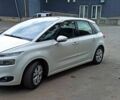 Белый Ситроен С4 Пикассо, объемом двигателя 1.56 л и пробегом 299 тыс. км за 8200 $, фото 1 на Automoto.ua