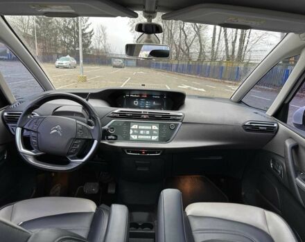 Белый Ситроен С4 Пикассо, объемом двигателя 2 л и пробегом 293 тыс. км за 11499 $, фото 8 на Automoto.ua